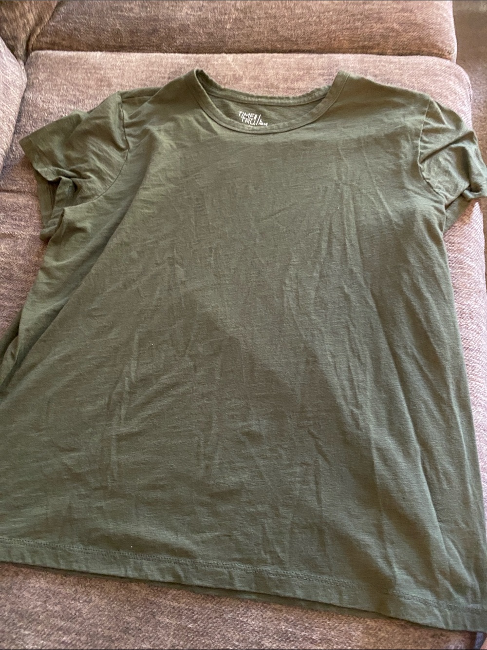 Time and Tru Olive Green Short Sleeve Crew Neck Tee